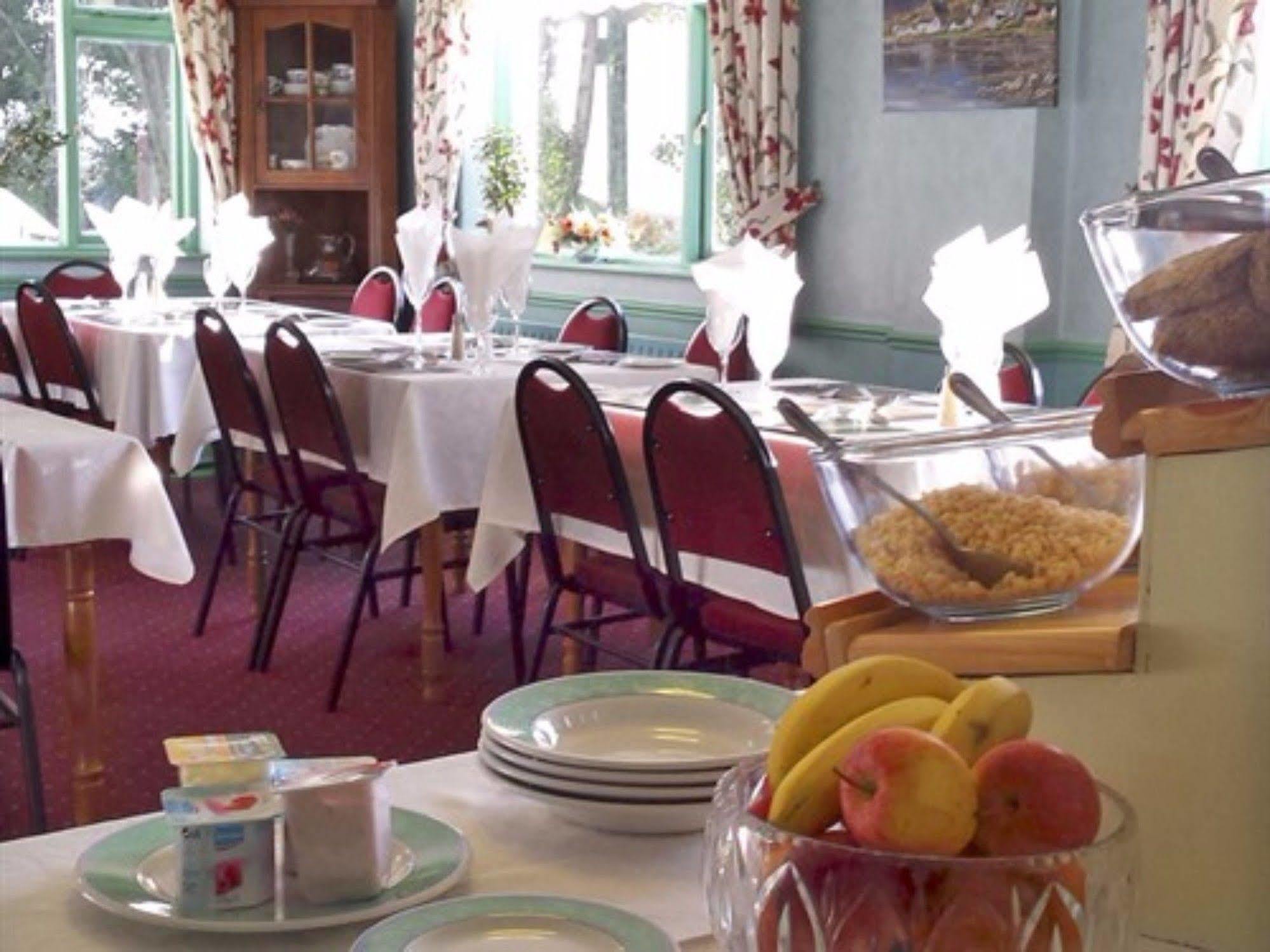 O'Connor'S Guest House Ντίνγκλε Εξωτερικό φωτογραφία